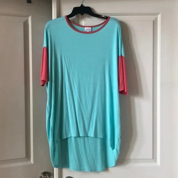LuLaRoe Tops - Lularoe small shirt